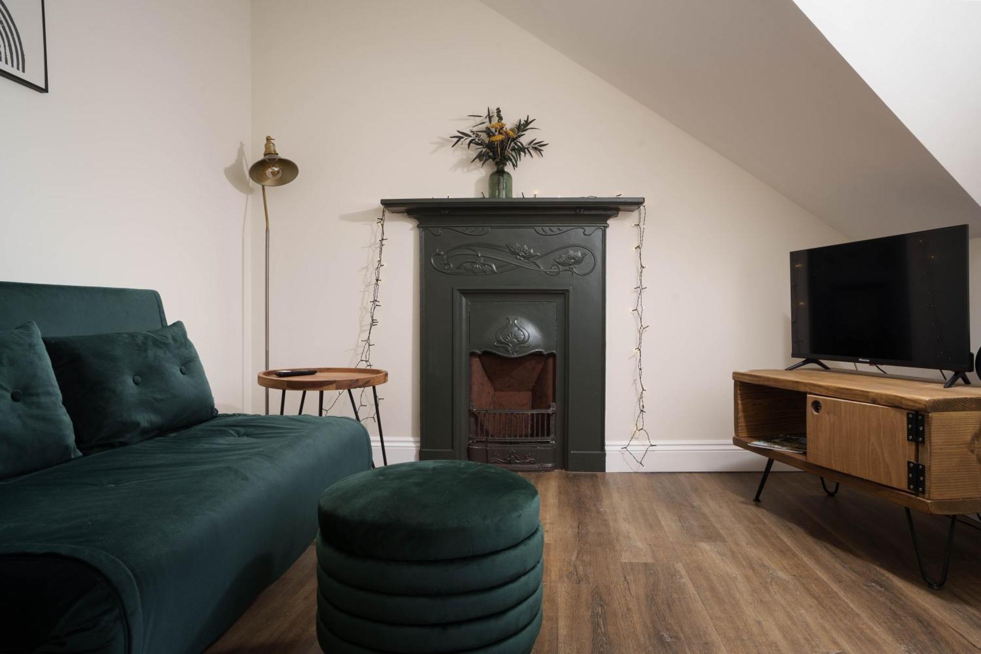 Modern Central One Bedroom Apartment In Penzance Exterior photo